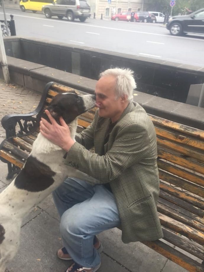 man reunited with his lost dog after years of searching
