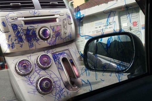 ศิลปะเต็มสิบ! หนูน้อยจอมคึกระบายสีในรถทั่วคันทำฮาสนั่นโลกโซเชียล