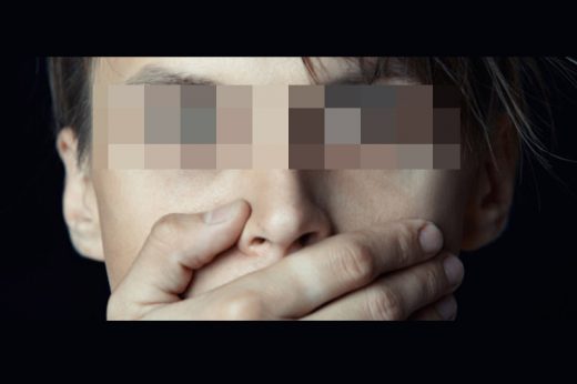 ช็อก หนุ่มถูกหญิง 3 รายรุมโทรมยับ 3 วันรวด ก่อนจับปล่อยกลางทุ่ง