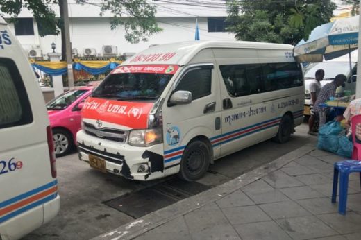 ชาวรถตู้ร้องขอจอดรับ-ส่งอนุสาวรีย์ฯ ดังเดิม เหตุลูกค้าหดหลังย้ายไปสถานีขนส่ง