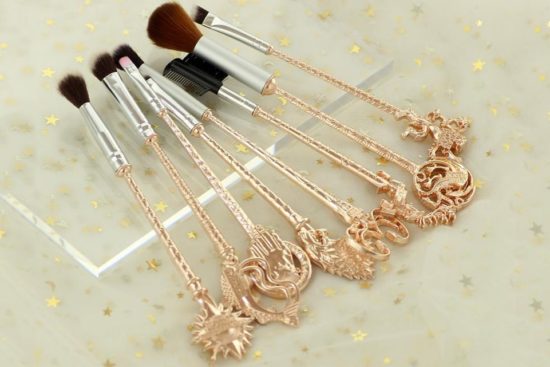 อินกันให้สุดกับชุดแปรงแต่งหน้าสวยหรู ไอเดียจากซีรีส์ชื่อดัง Game of Thrones