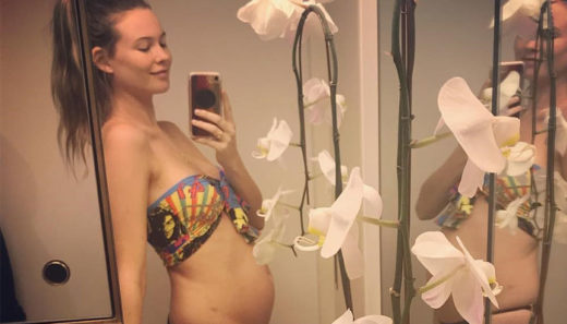 น้องมาอีกคนแล้ว! เบฮาติ พรินส์ลู ภรรยาสาวสวย อดัม เลวีน ป่องลูกคนที่ 2