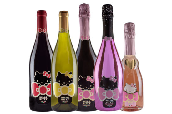 น่ารักจนไม่กล้าเปิดขวด! เมื่อ Sanrio จับมือ Torti Wines ออกเครื่องดื่มสุดหรู “Hello Kitty Wine”