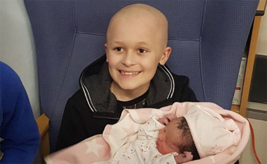 สะเทือนใจ หนุ่มน้อยป่วยมะเร็งฮึดสู้โรคจนได้พบหน้าน้องสาวแรกคลอดสมปรารถนา ก่อนจะเสียชีวิต