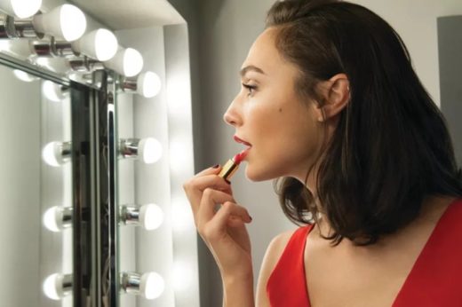 ‘Gal Gadot’ สวยสะกดทุกสายตากับบทบาท Brand Ambassador คนใหม่ของ Revlon