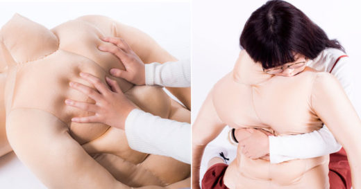 Oppai Pillow หมอนอิงหุ่นนายแบบ ให้คุณนอนซุกอกอุ่นกล้ามแน่นซิกแพคเฟิร์มเมื่่อไรก็ได้ที่ต้องการ