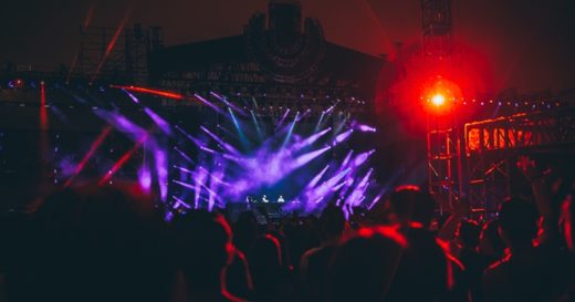 2 คุณปู่หนีออกจากบ้านพักคนชรา ก่อนถูกพบอยู่ที่มหกรรมดนตรีเฮฟวี่เมทัล!