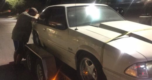 ลูกรวมเงินซื้อคืนรถคู่ใจมาเซอร์ไพรส์คุณป๋า หลังตัวใจขายเอาเงินมารักษาแม่ป่วยมะเร็งเมื่อ 12 ปีก่อน