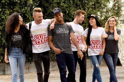 บะหมี่ Nissin โดดทำสินค้าแฟชั่นลาย Cup Noodle Original สวยคลาสสิค