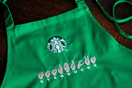 Starbucks เปิดสาขาใหม่ใช้ ‘ภาษามือ’ ในกรุงวอชิงตัน เอื้อผู้มีปัญหาการได้ยิน