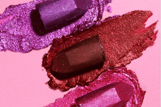 สุดวิบวับกระแทกตา! ‘Metallic Power Bullet’ เมคอัพคอลเล็กชั่นใหม่จาก Huda Beauty